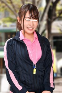 みんなの憧れの巨乳女子マネージャー限定！合宿中の男湯で男子部員たちのチ○ポの悩みを大きなおっぱいと手コキとフェラで解決してくれませんか！？ 3 想像以上の巨乳に勃起が収まらない童貞部員を優しく筆おろし！男子全員の生チ○ポを受け挿れて連続中出しSEX！！ あい