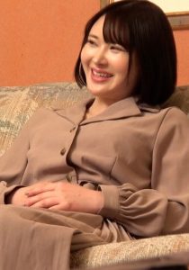 美乳で巨乳で黒髪ショートの美女をナンパしてホテルIN！ヤリモクむっつり美女とパコパコ絶頂イキ過ぎ嵌め撮りSEX！